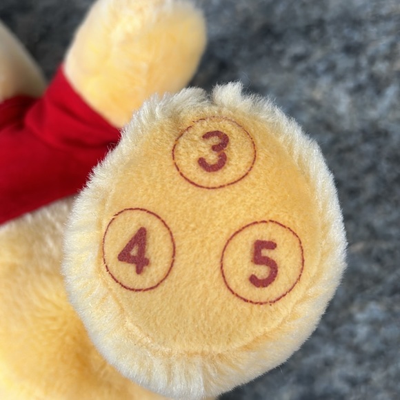 Winnie the Pooh Storyteller - Picture 5 of 7